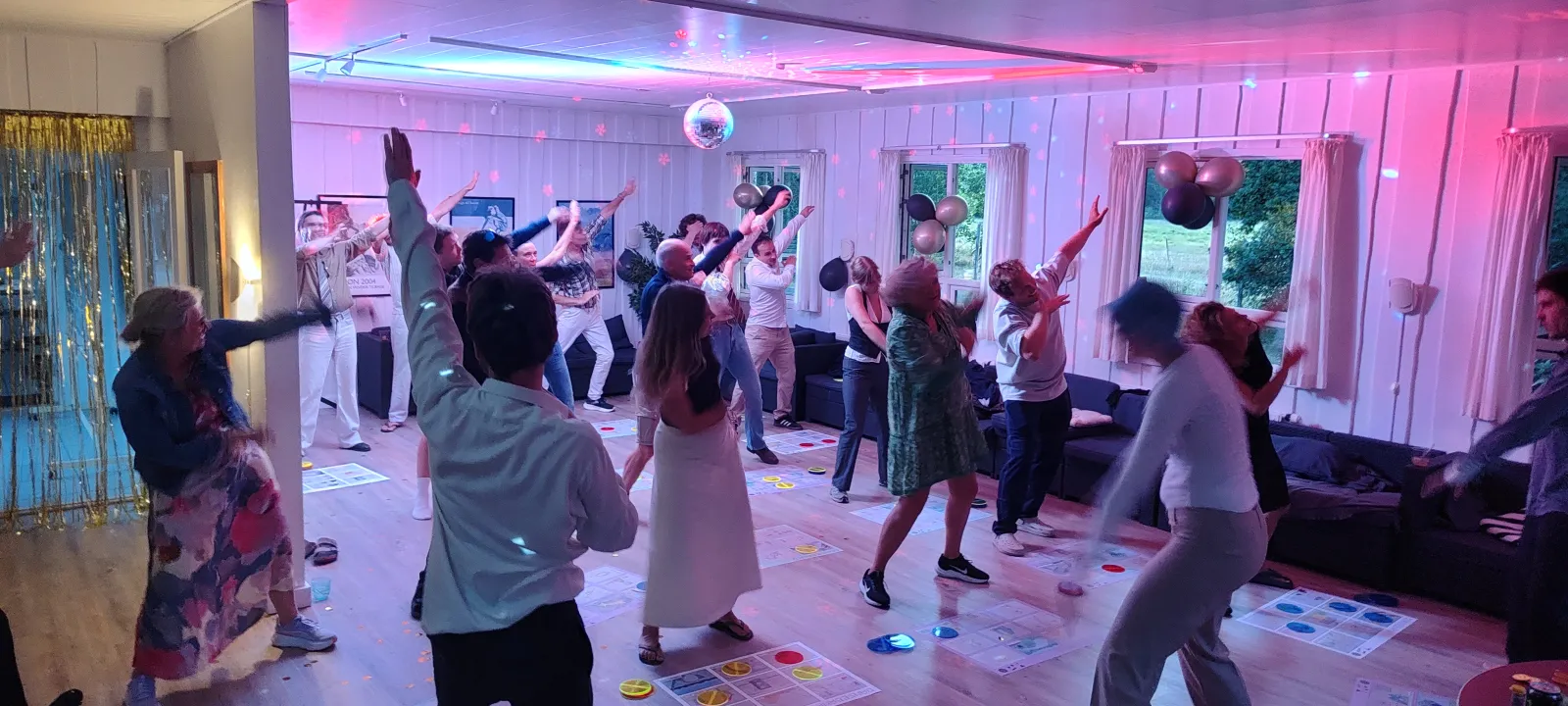 Fest i fuld gang med Dansebanko